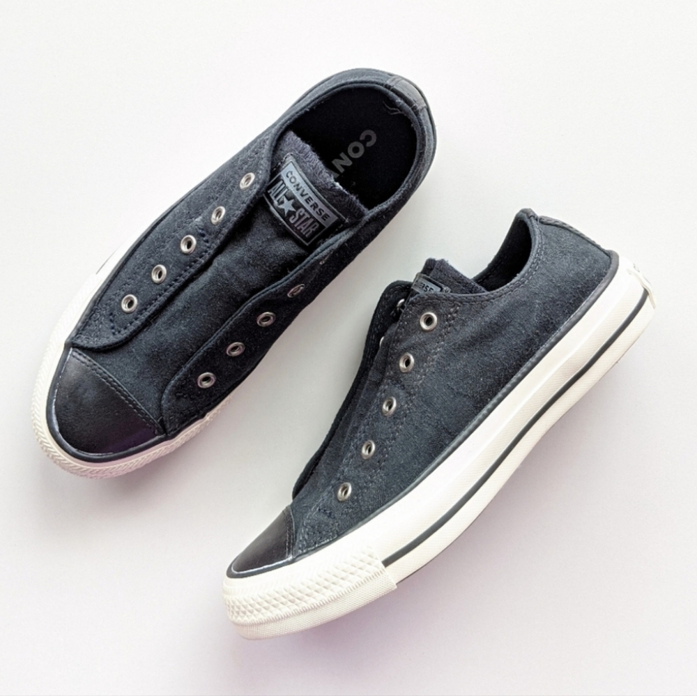 Converse CTAS Slip Black White Distressed Upper Women's 5.5
